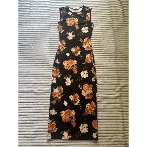 WeWoreWhat Floral Midi Dress - Picture 8 of 13